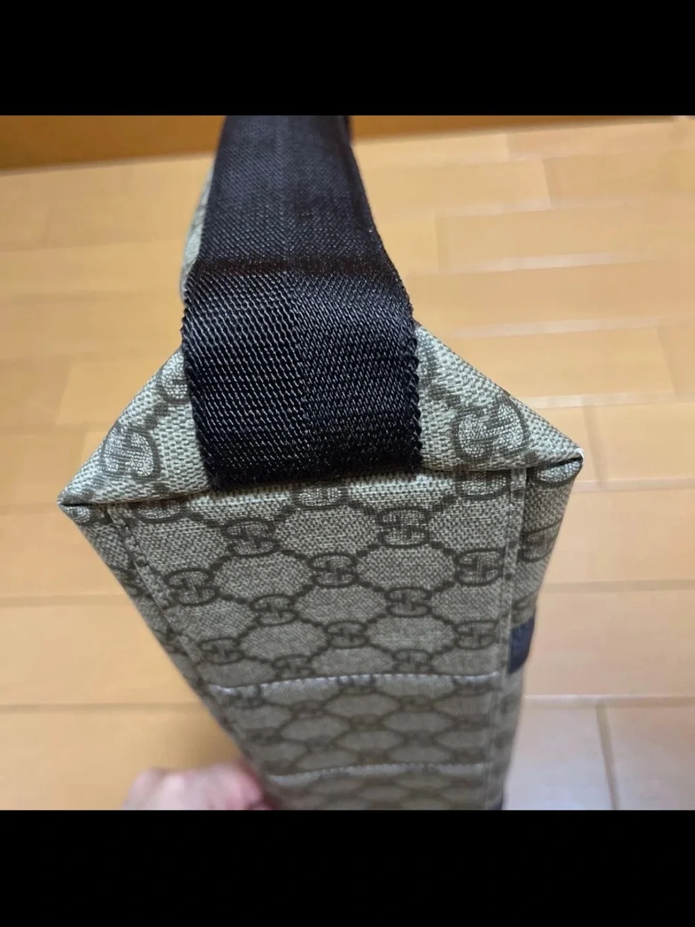 Gucci Brown GG Canvas Messenger Bag with Black Strap